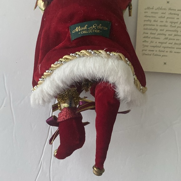 Mark Roberts Christmas Santa Fairy Elf Santa Orn with Presents Kitsch Decoration - Picture 10 of 11